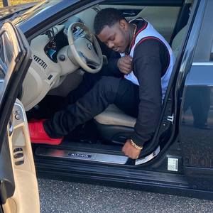 Meet your Posher, Malcolm